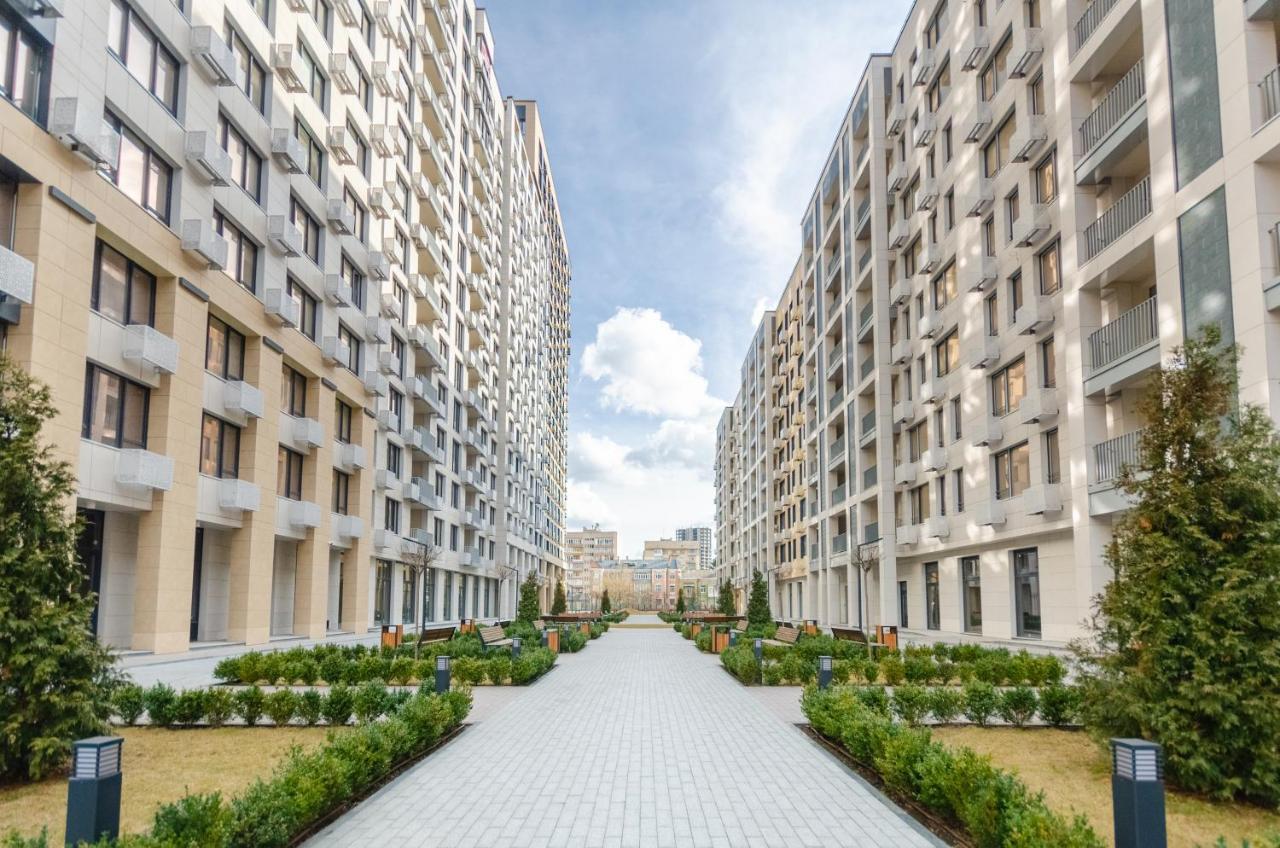 Petrovdom Apartments 12-131B In Rc "Yaroslaviv Grad", Bulvarno-Kudriavska 17B Kiev Exterior foto